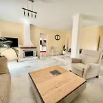 Beautiful Close To Puerto Banus By Villa Marbella